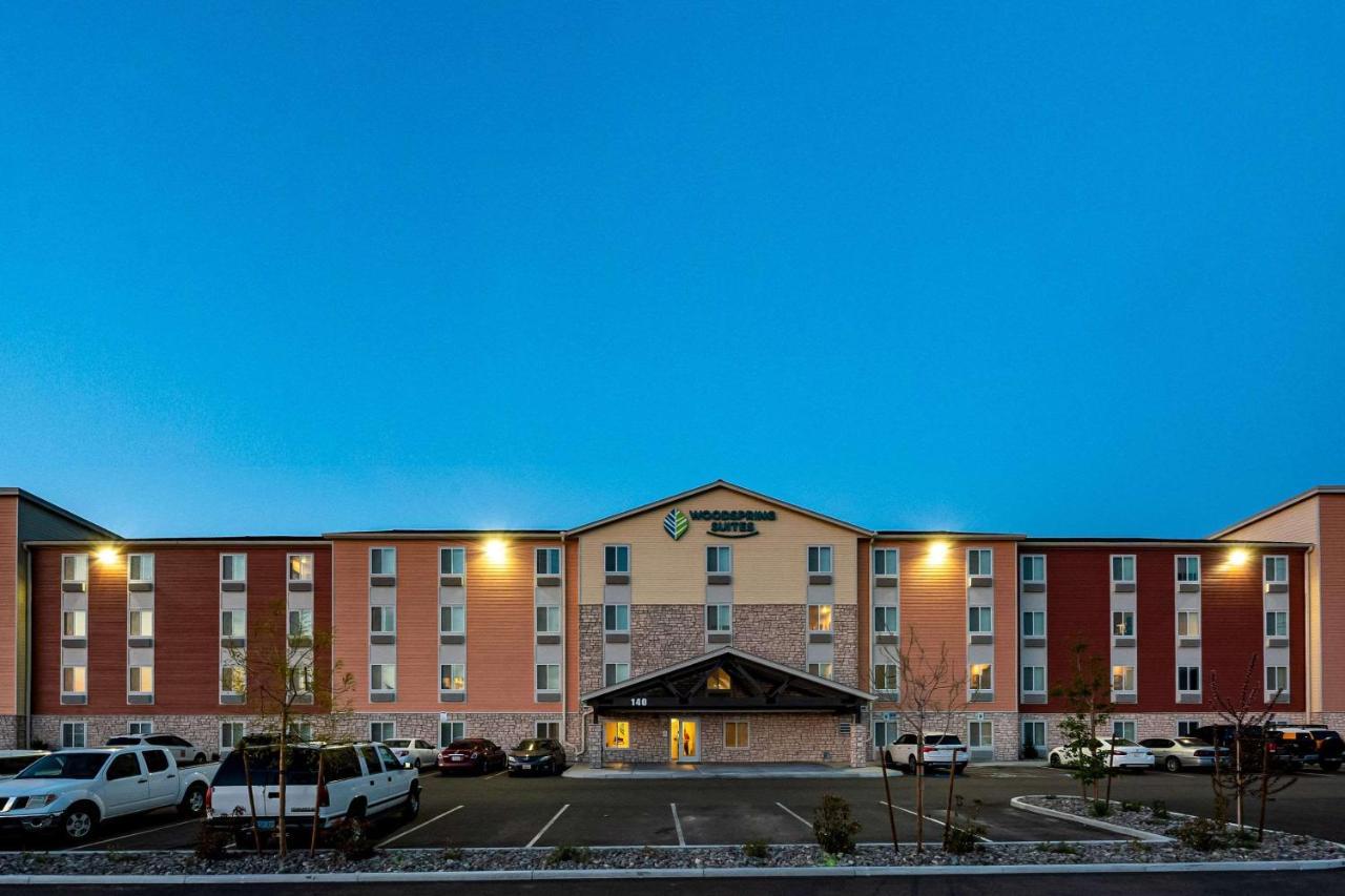 WOODSPRING SUITES RENO SPARKS ::: NV, UNITED STATES ::: COMPARE HOTEL RATES